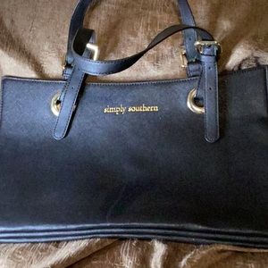 Simply Southern Tote 👜